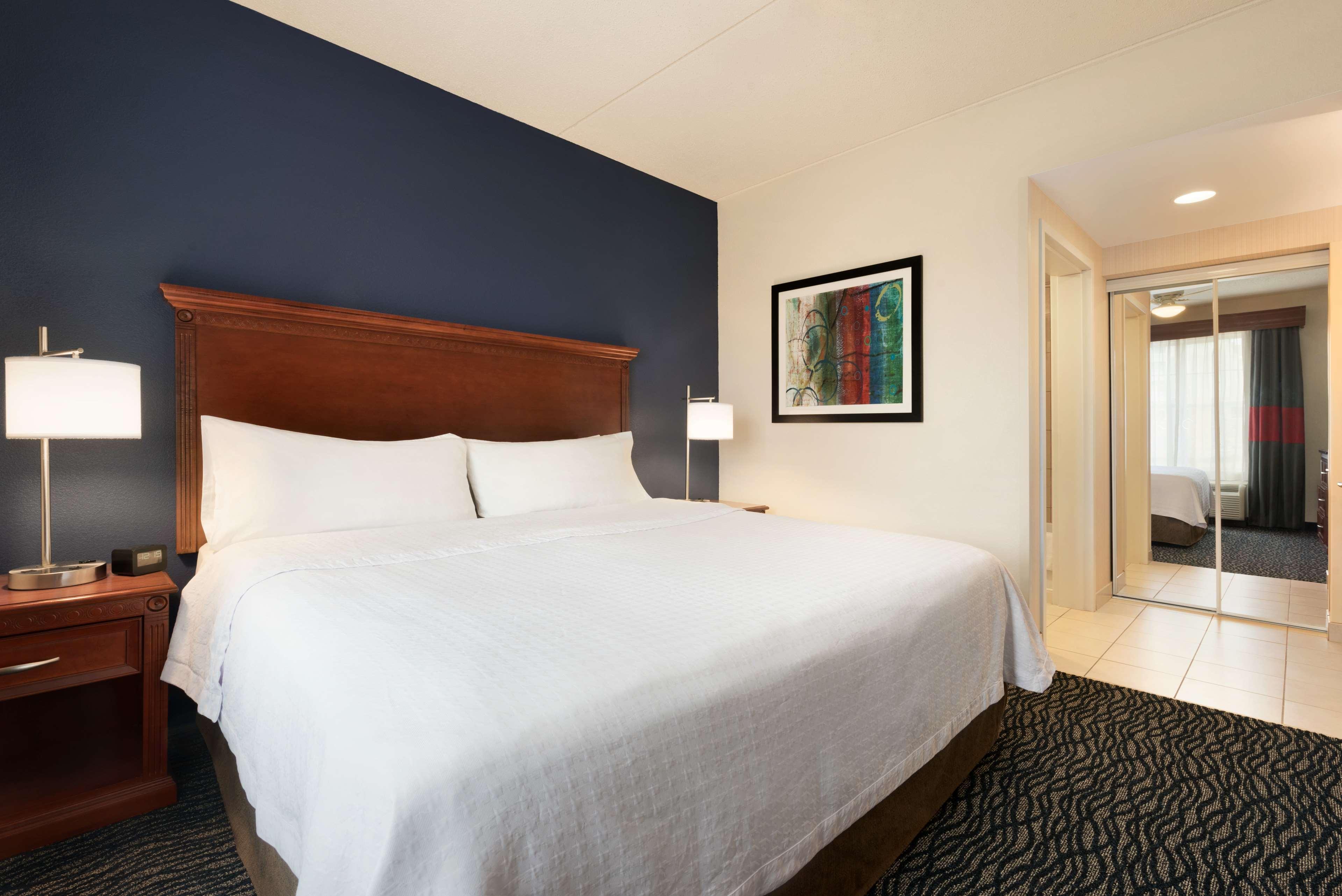 Homewood Suites By Hilton Madison West Zewnętrze zdjęcie