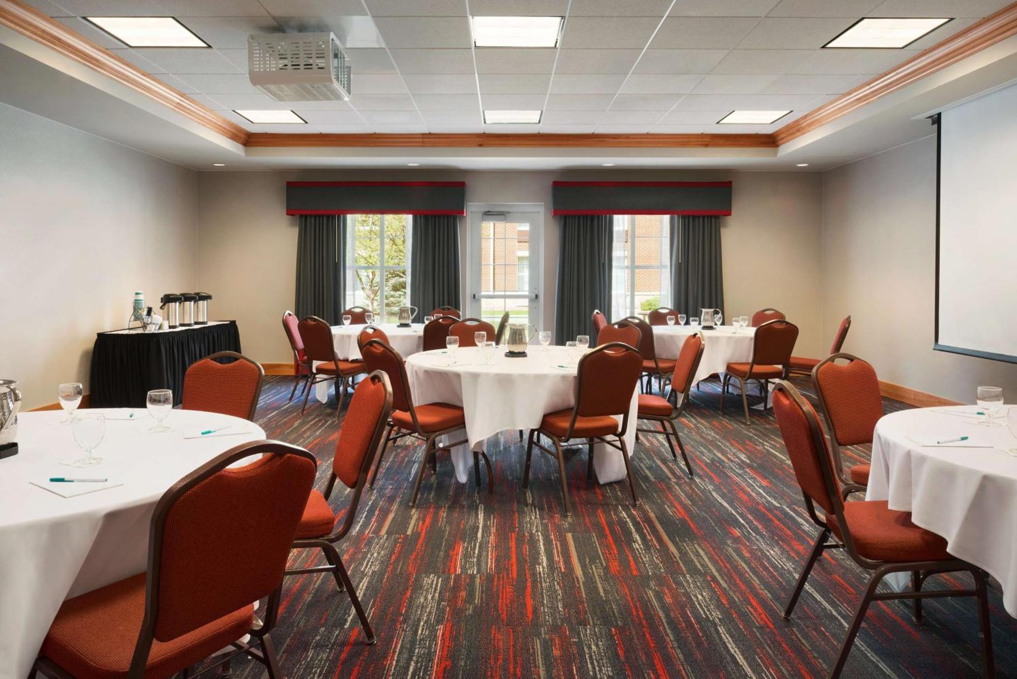 Homewood Suites By Hilton Madison West Zewnętrze zdjęcie